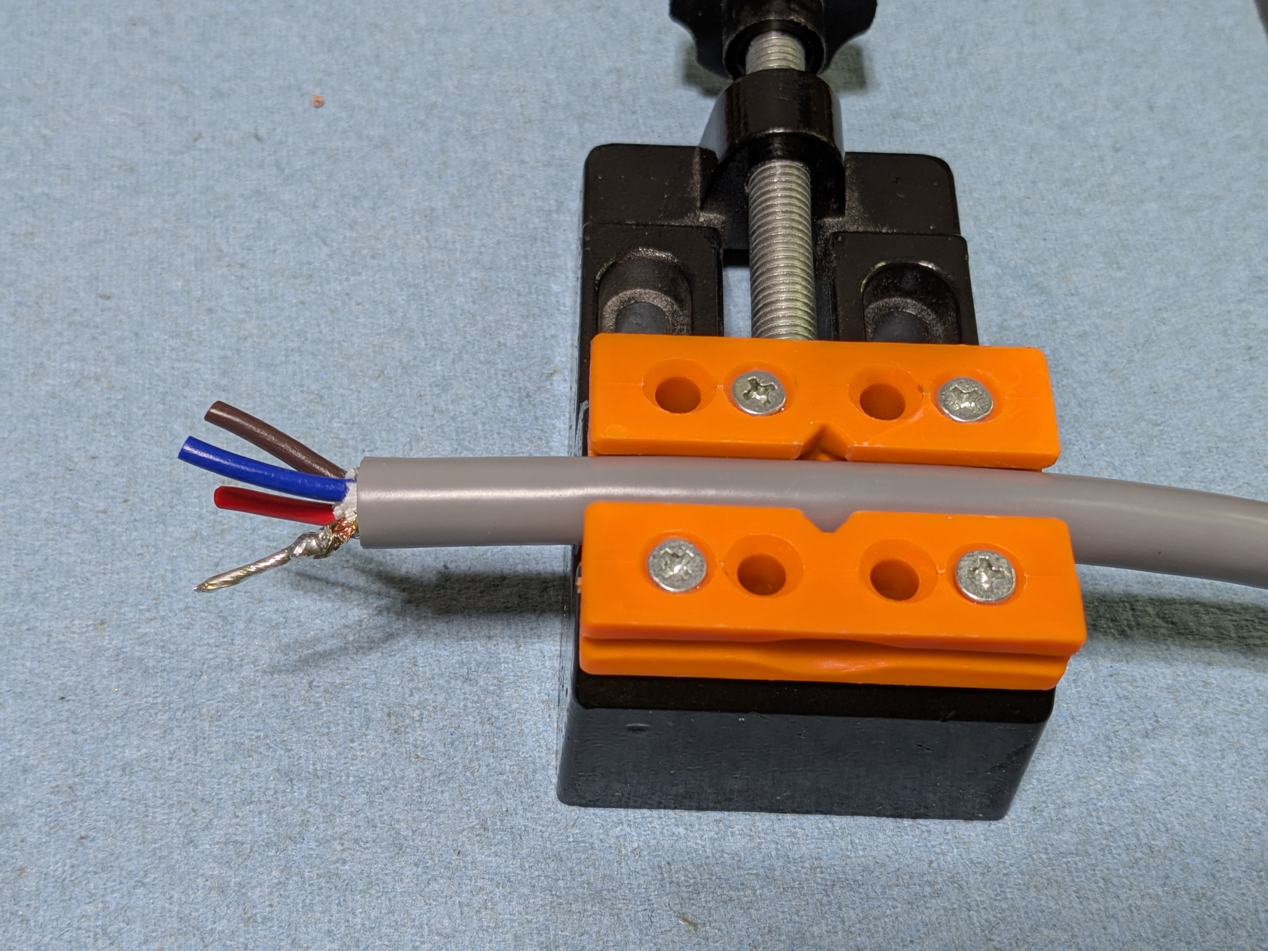 Cable assembly